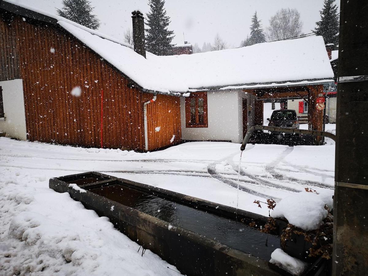 le chalet d'auguste 2 à 12 personnes Morzine Exterior foto